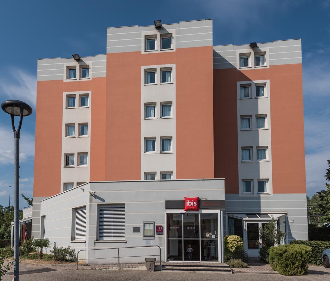 Hotel Ibis Lyon Sud Chasse Sur Rhone Esterno foto