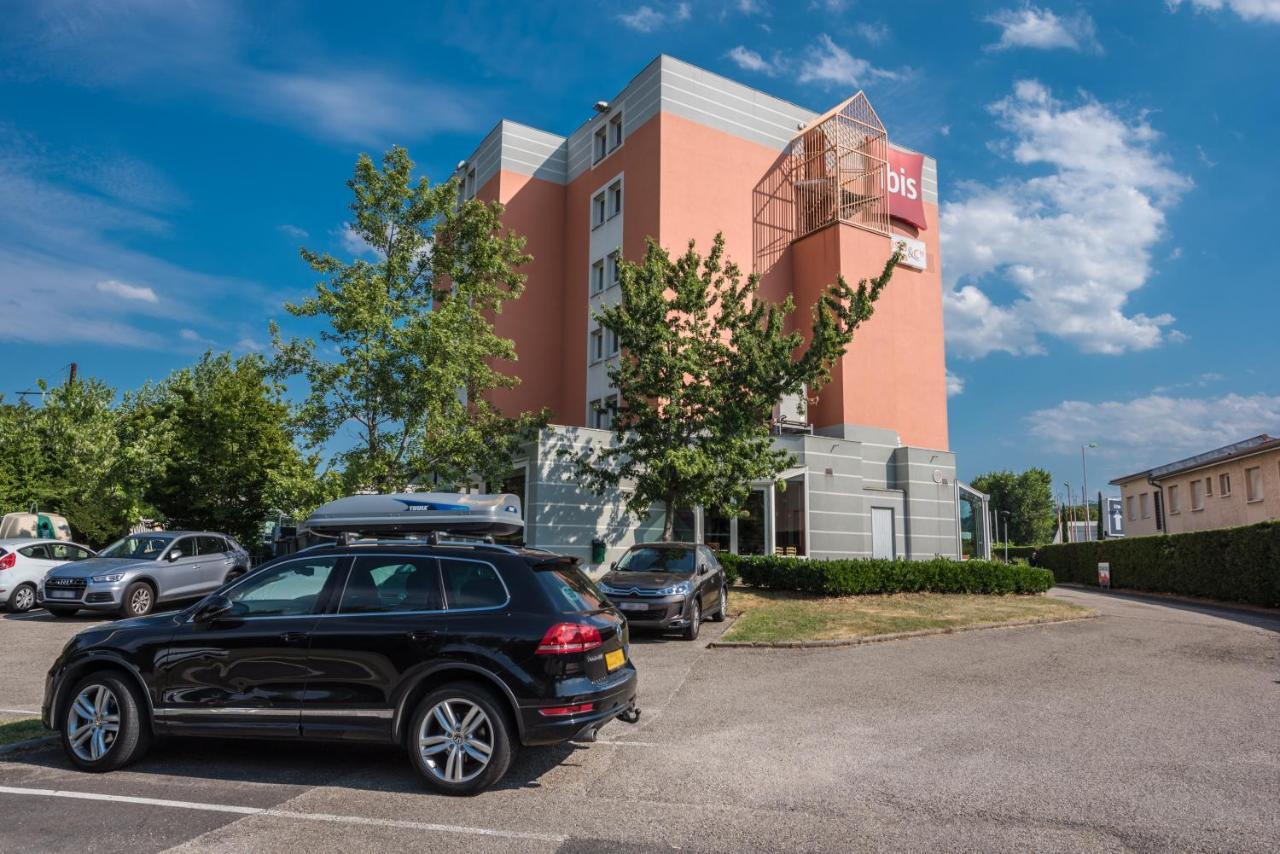 Hotel Ibis Lyon Sud Chasse Sur Rhone Esterno foto