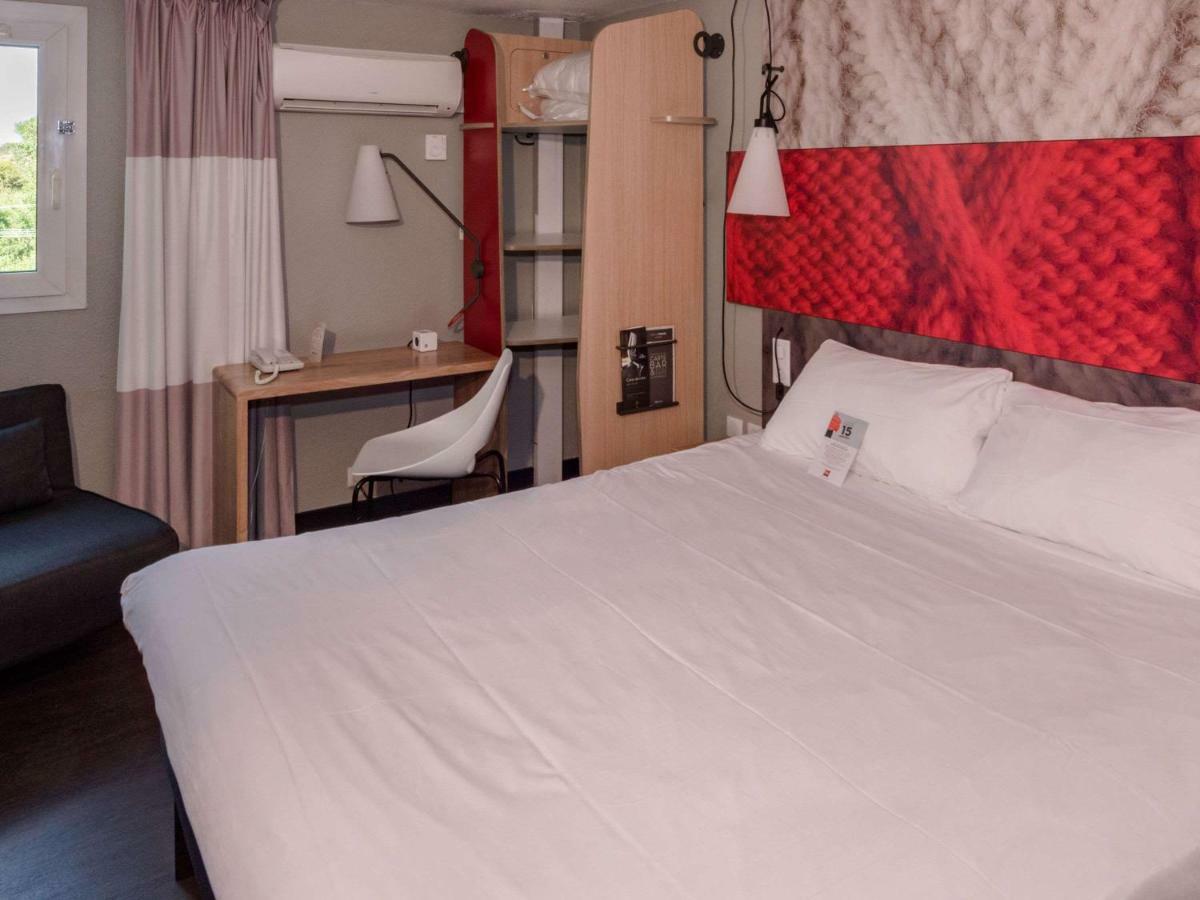 Hotel Ibis Lyon Sud Chasse Sur Rhone Esterno foto