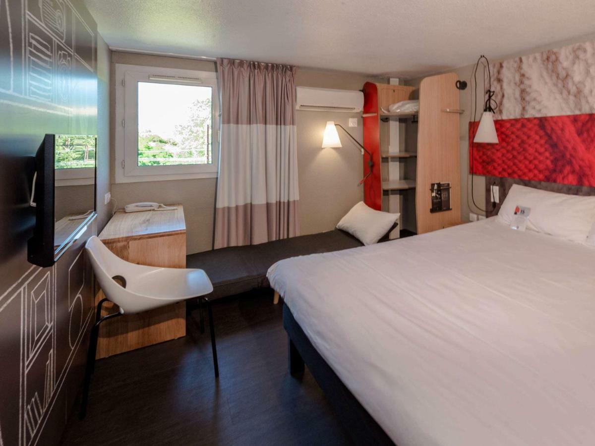 Hotel Ibis Lyon Sud Chasse Sur Rhone Esterno foto