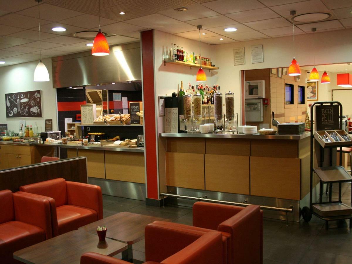 Hotel Ibis Lyon Sud Chasse Sur Rhone Esterno foto